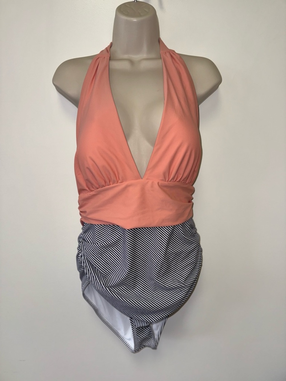 NWT CUPSHE (XL) Brand New Peach with B&W Stripes One Piece Halter Neck Swimsuit